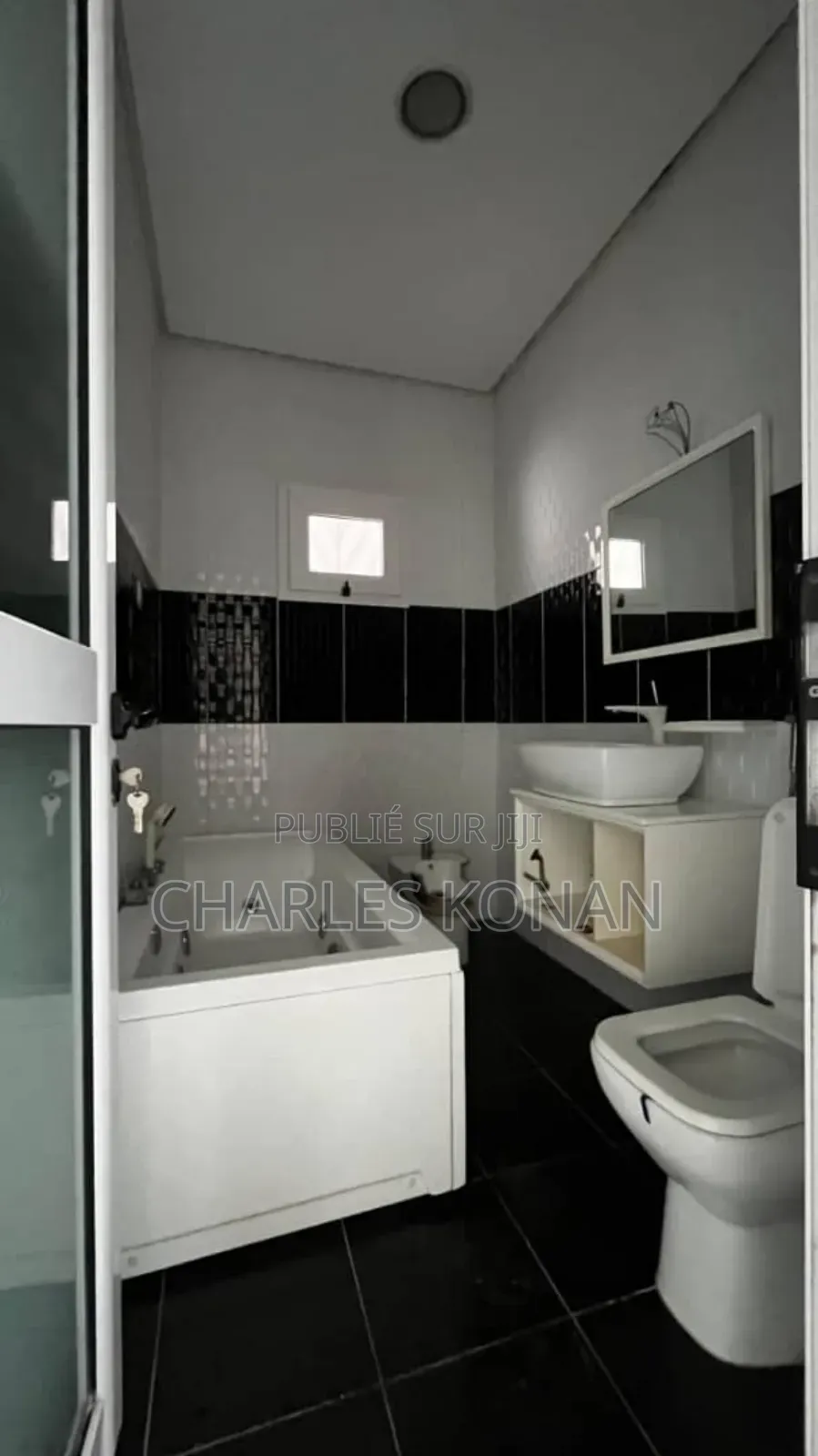 4chbre Duplex dans Bingerville à Louer