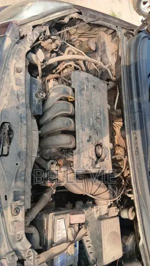 Toyota Verso 2009 Rouge