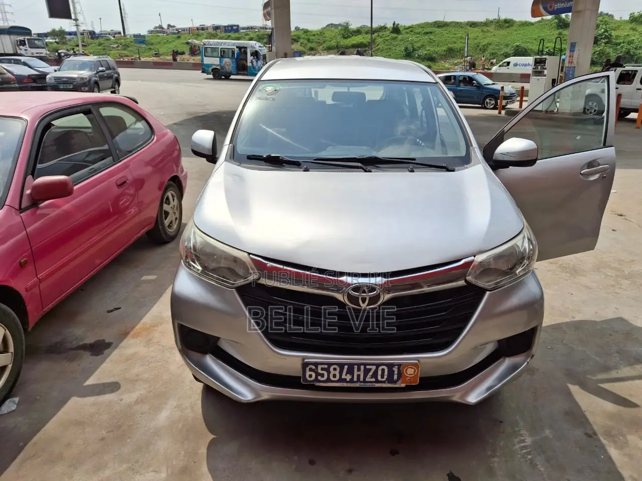 Toyota Avanza 2013 Gris