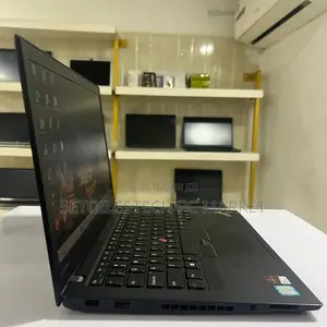 New Lenovo ThinkPad T470s 12GB Intel Core I5 SSD 256GB