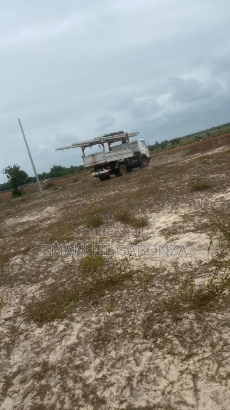 *Terrain À Vendre en Rapide 4 Lots De 400m2 a 18m