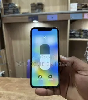 Neuf Apple iPhone X 64 GB Blanc