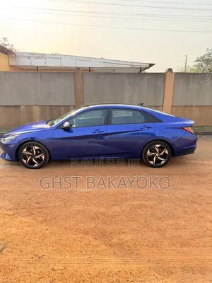 Hyundai Elantra 2021 Bleu