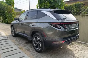 Hyundai Tucson 2023 Gris