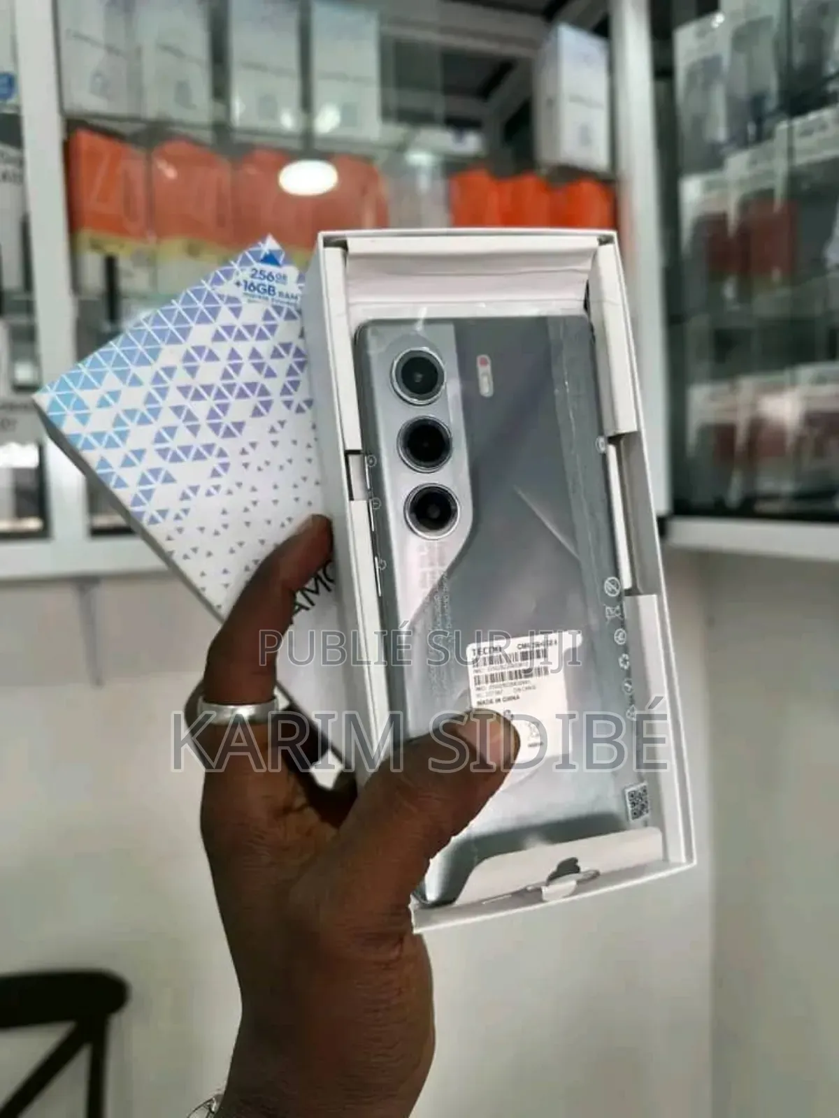 New Tecno Camon 40 Pro 256 GB Gris
