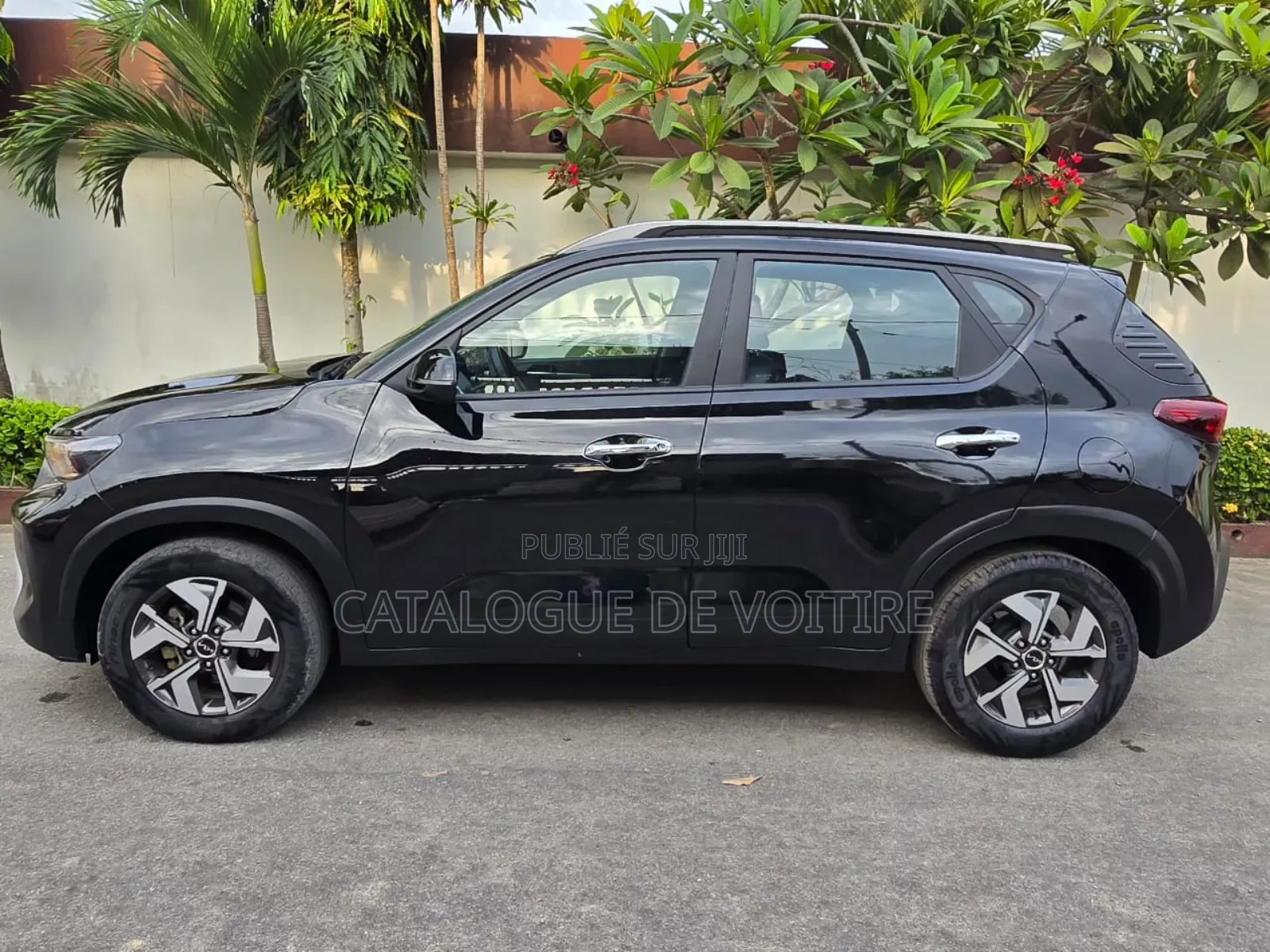 Kia Sonet 2022 Black