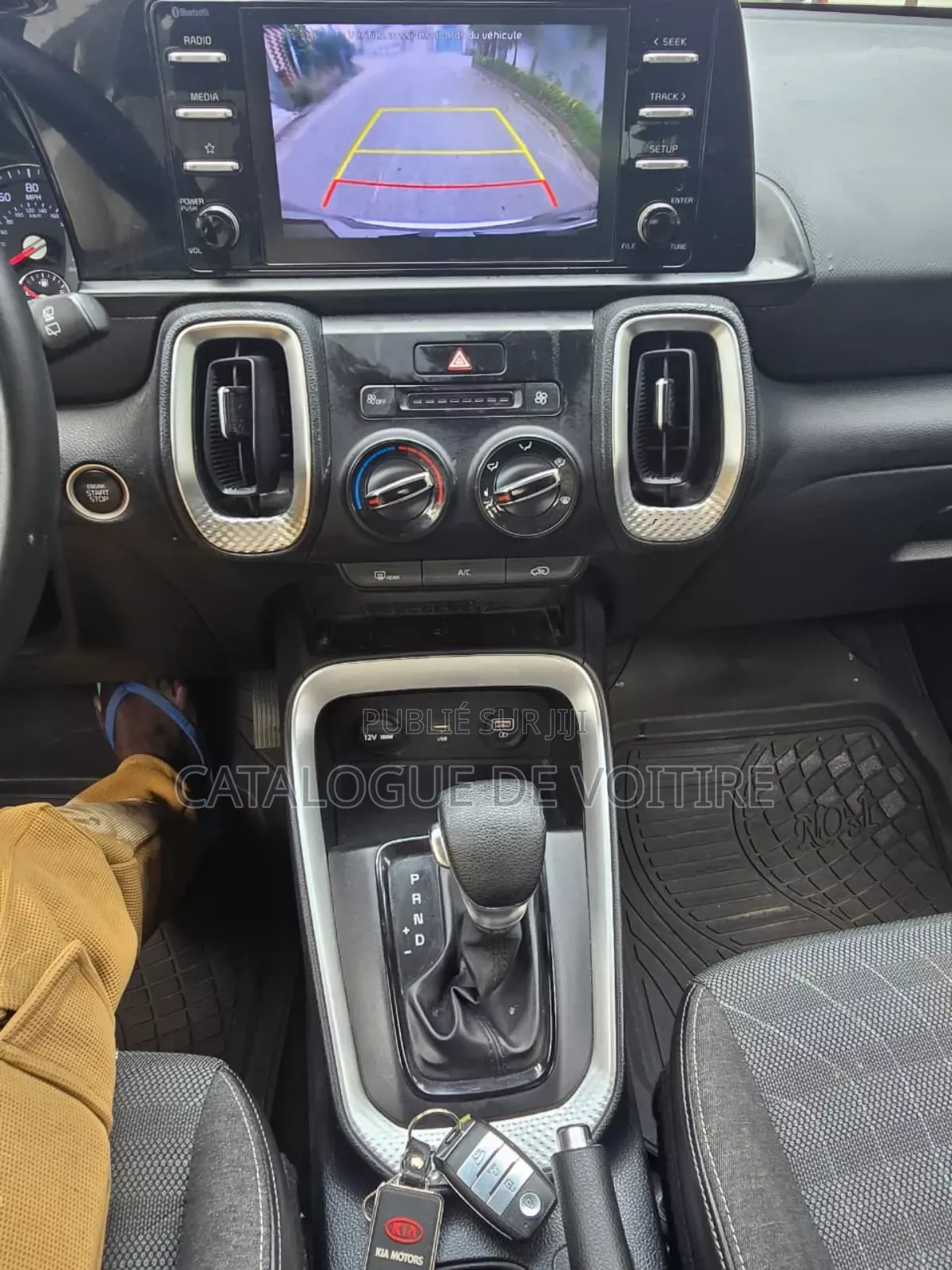 Kia Sonet 2022 Black