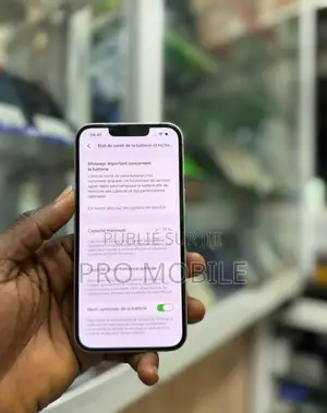 Neuf Apple iPhone 13 128 GB Blanc