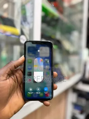 Apple iPhone 11 64 GB Black