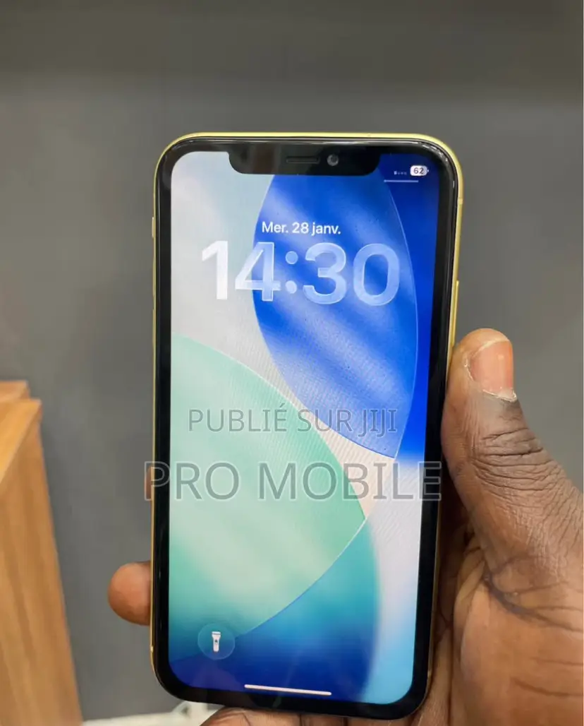 New Apple iPhone 12 128 GB Jaune