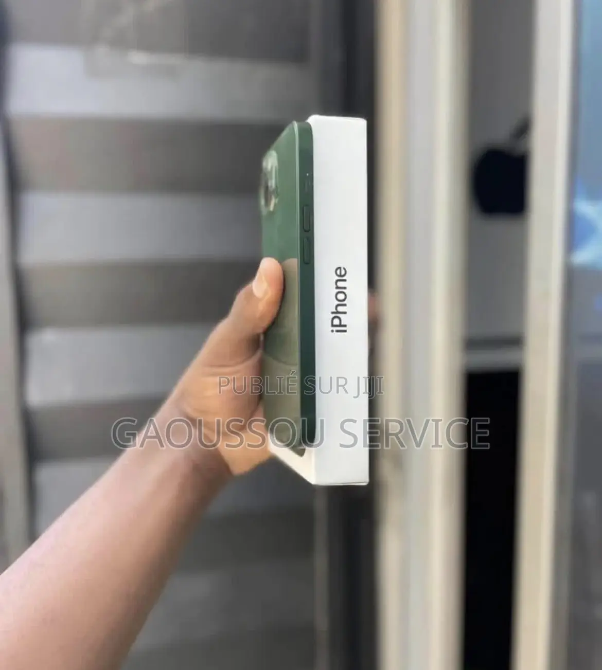 Nouveau Apple iPhone 13 256 GB Vert