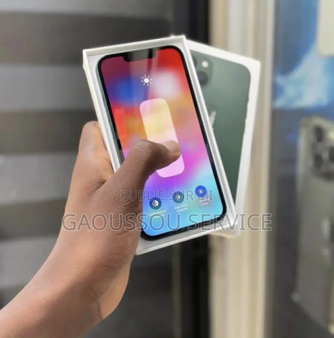 Nouveau Apple iPhone 13 256 GB Vert