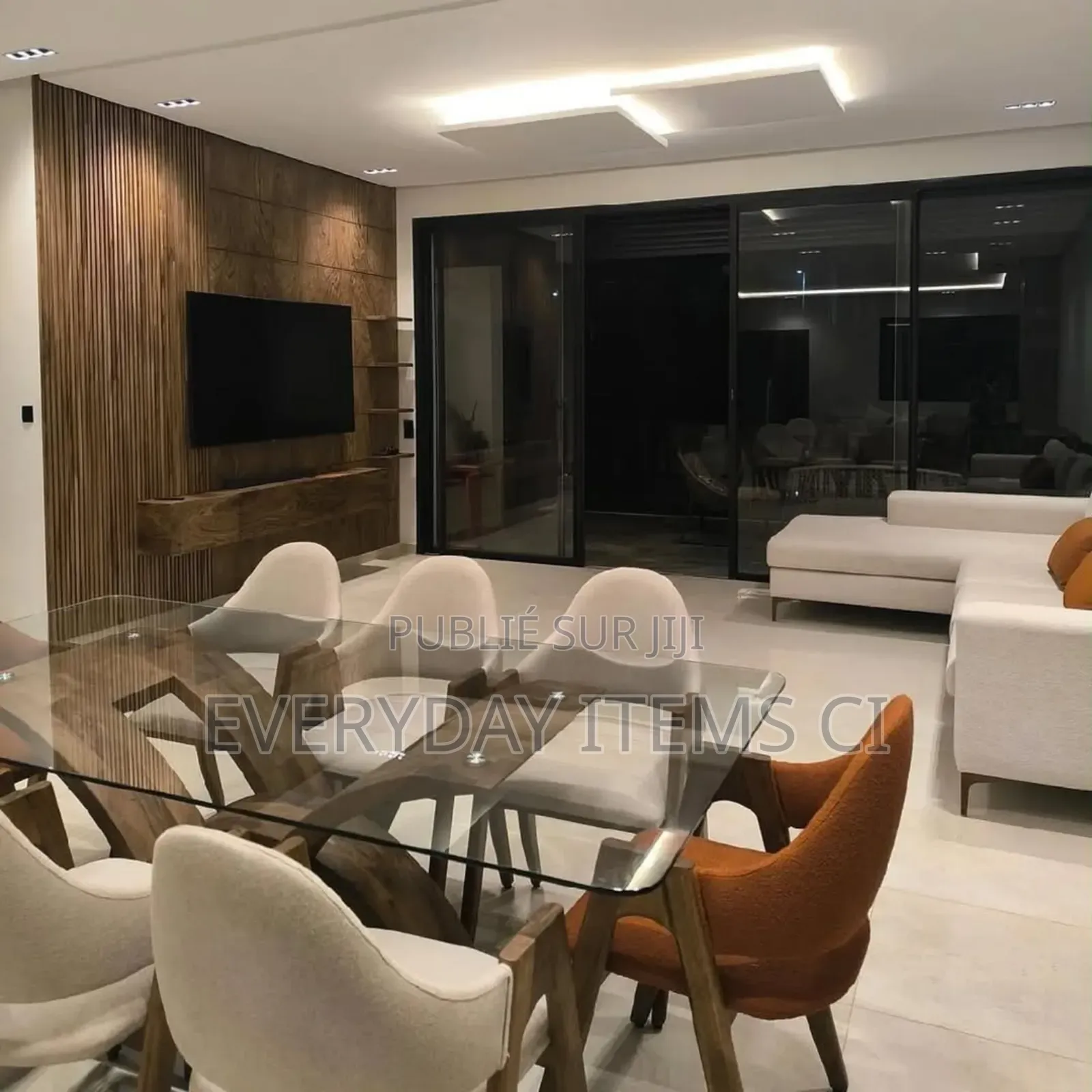 Table Vitrée Très Silidyy''