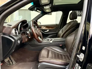Mercedes-Benz GLC-Class 2017 Noir