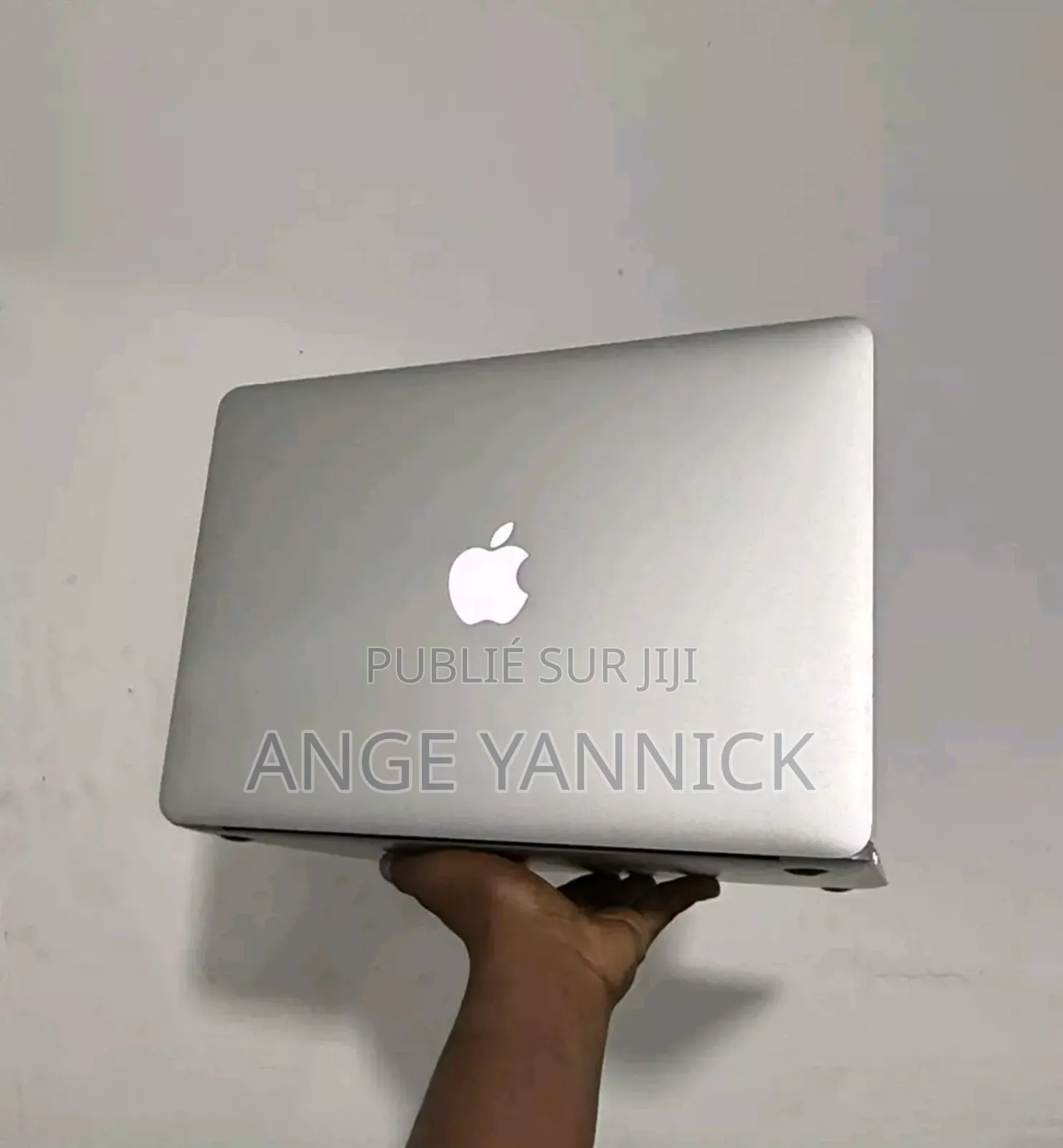 New Apple MacBook Air 2017 8GB Intel Core I5 SSD 128GB