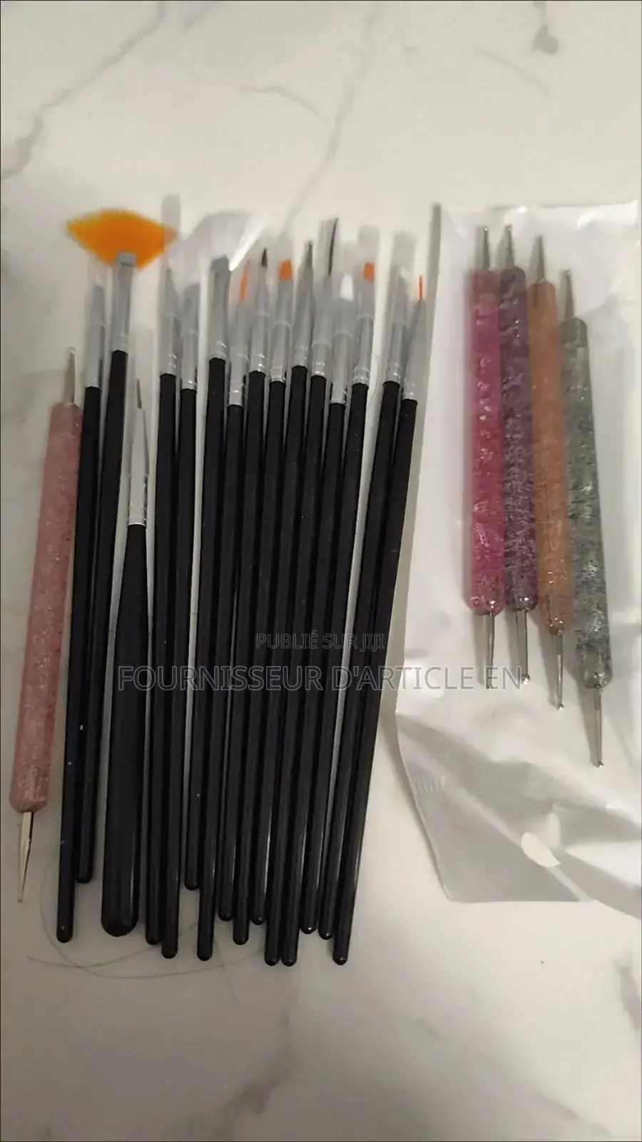 20pinceaux Pour Dessin Sur Ongles , Prix en Gros À Partir De 50 Pièces