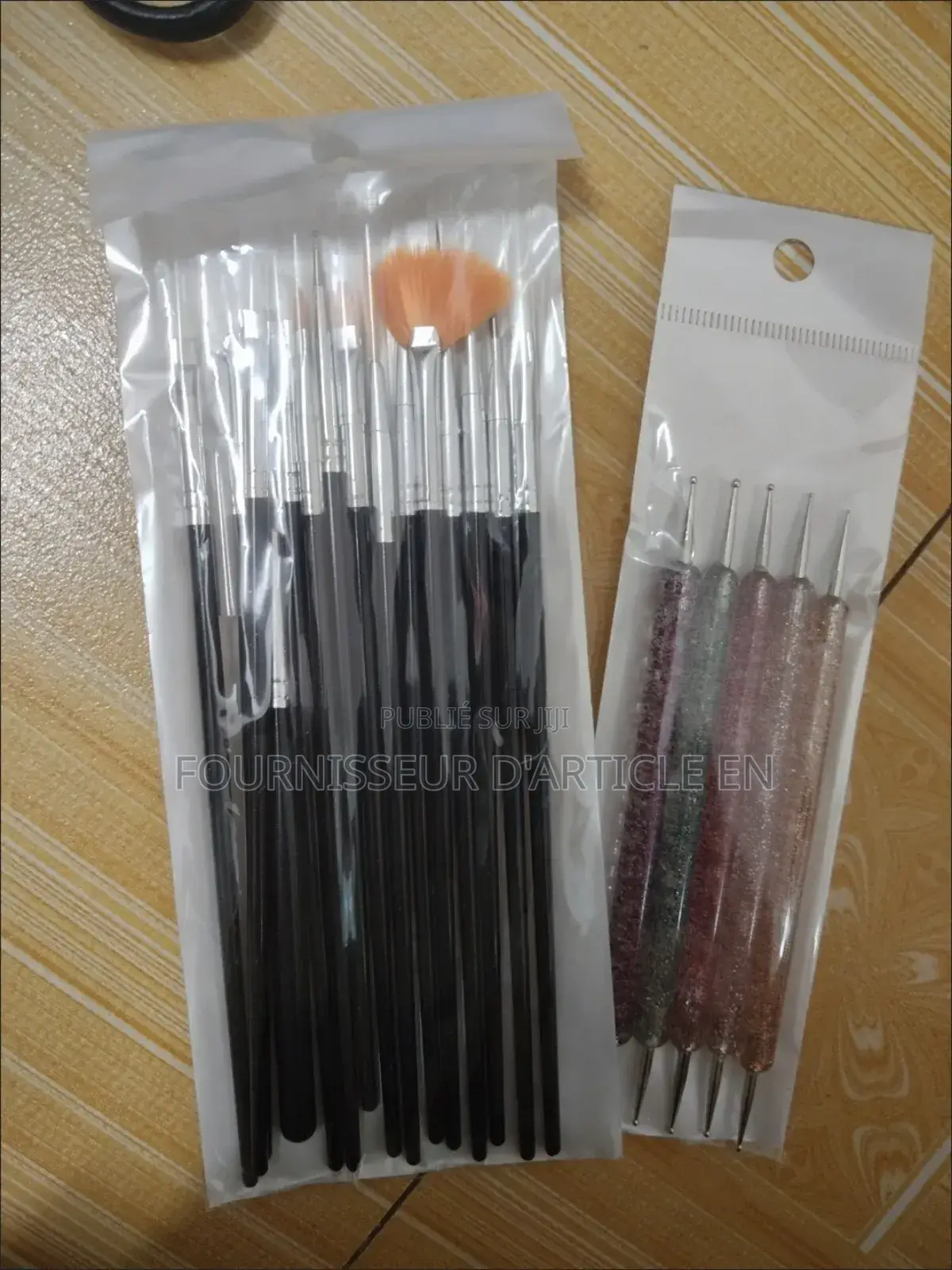 20pinceaux Pour Dessin Sur Ongles , Prix en Gros À Partir De 50 Pièces