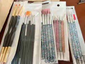 20pinceaux Pour Dessin Sur Ongles , Prix en Gros À Partir De 50 Pièces