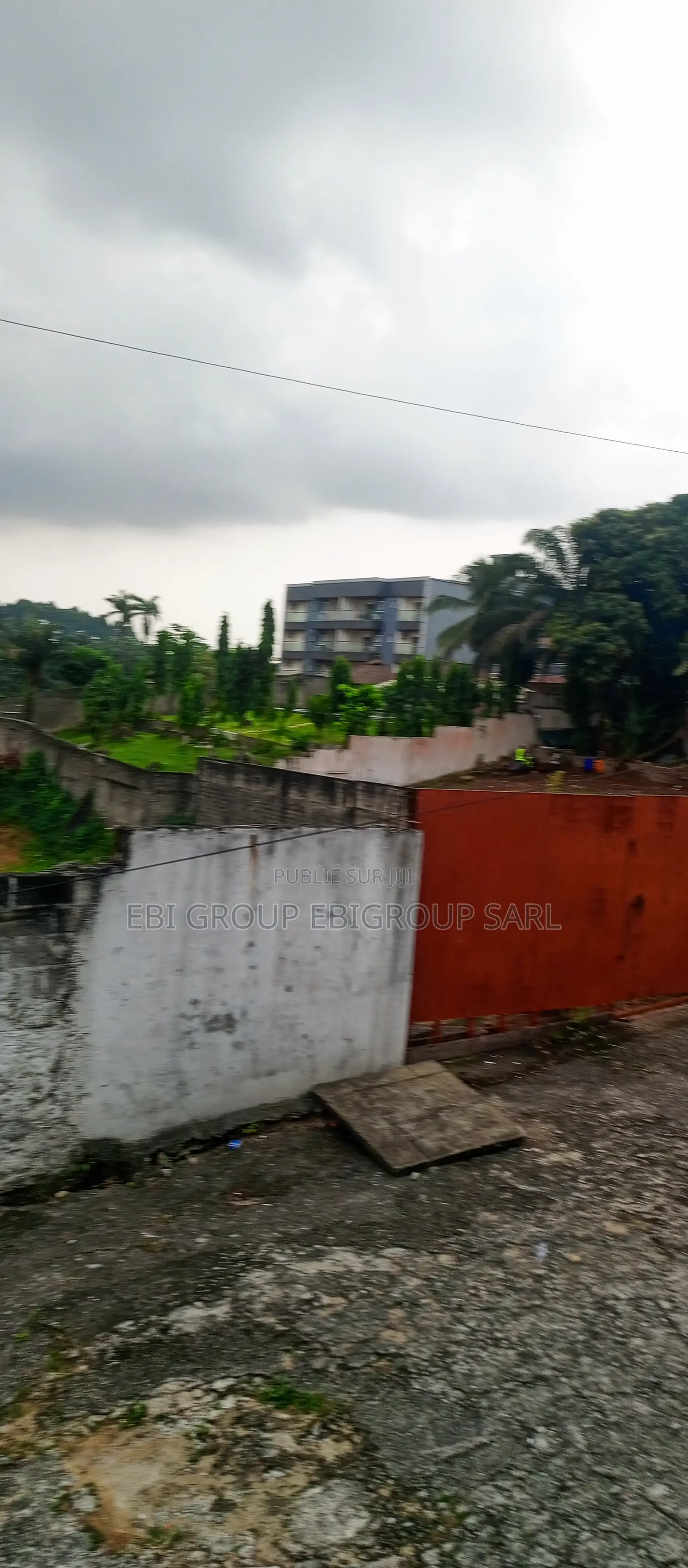 Terrain a Cocody Danga 800 M2 Idéal Pour R+12