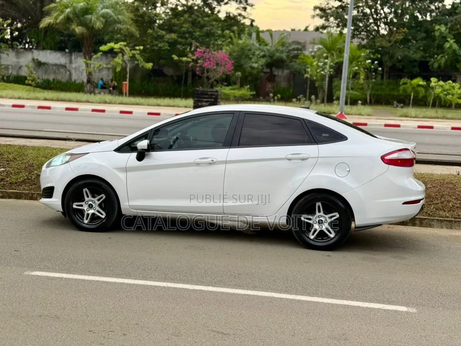 Ford Fiesta 2020 Blanc