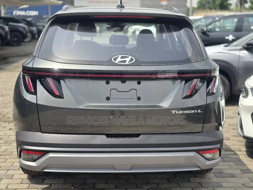 New Hyundai Tucson 2026 Gris