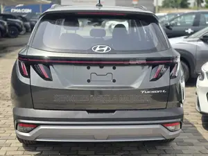 New Hyundai Tucson 2026 Gris