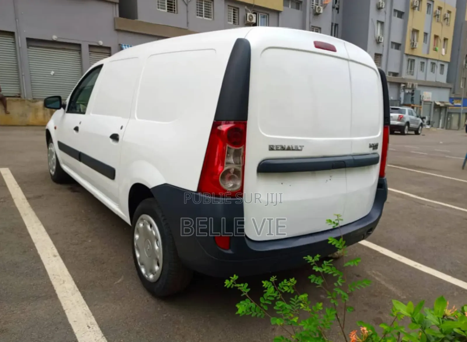 Renault Logan 2015 Blanc
