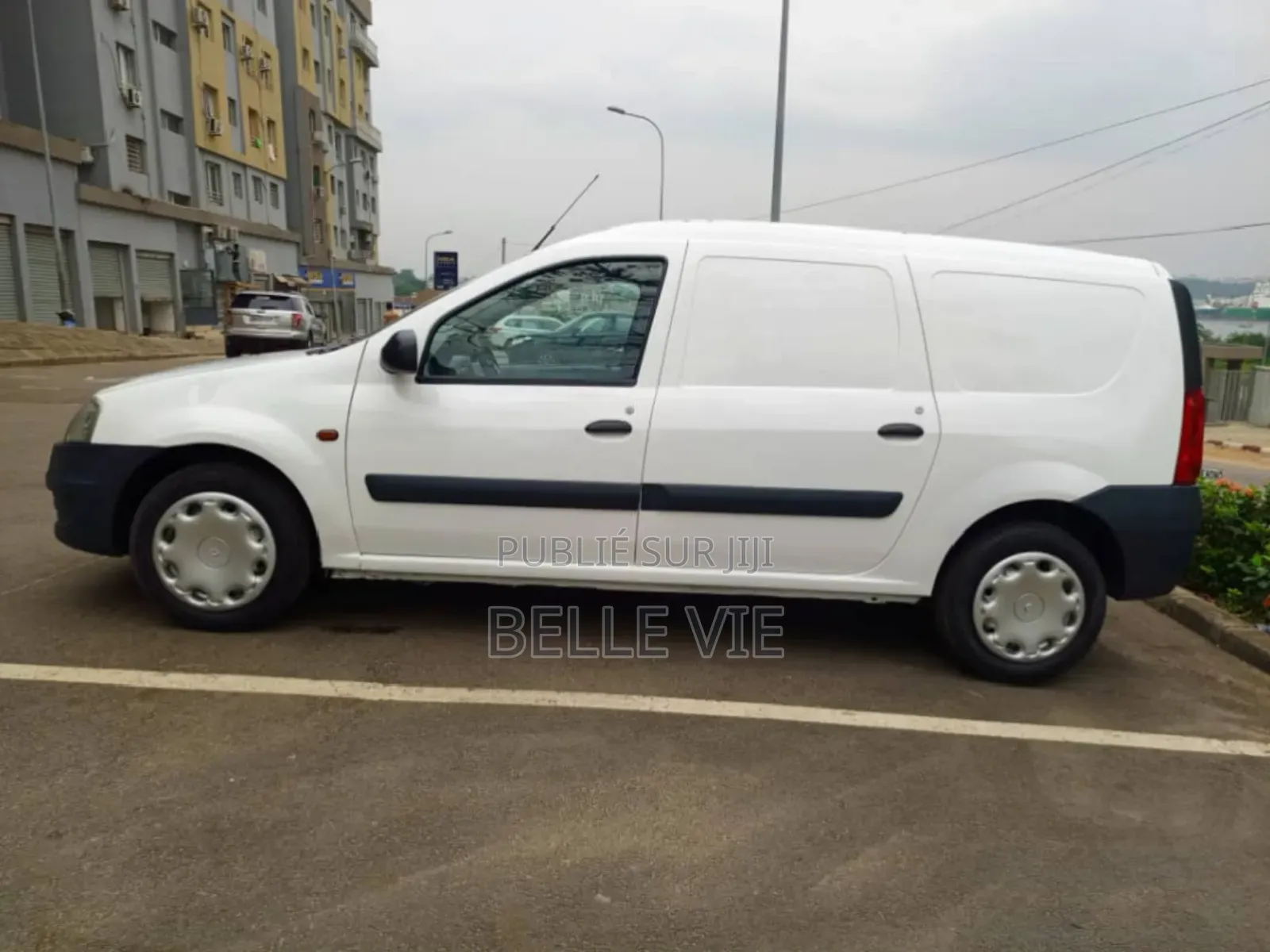 Renault Logan 2015 Blanc
