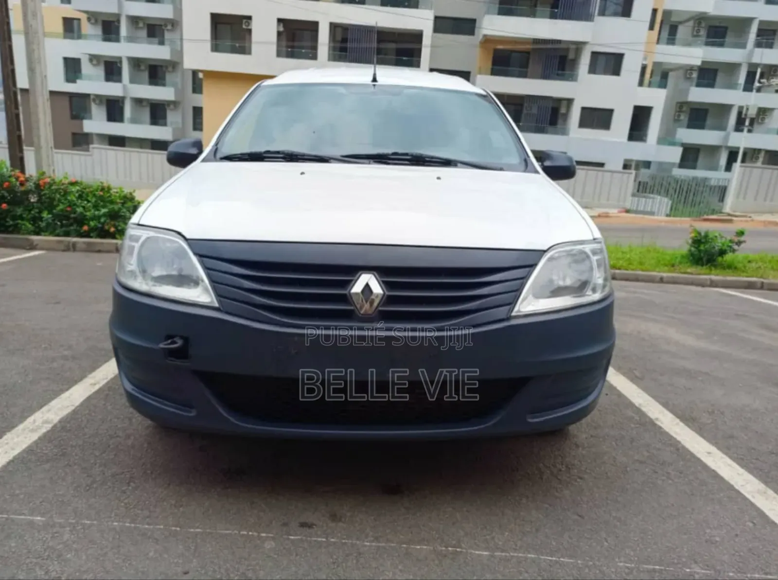 Renault Logan 2015 Blanc