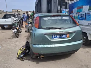 Ford Focus 2002 Gris