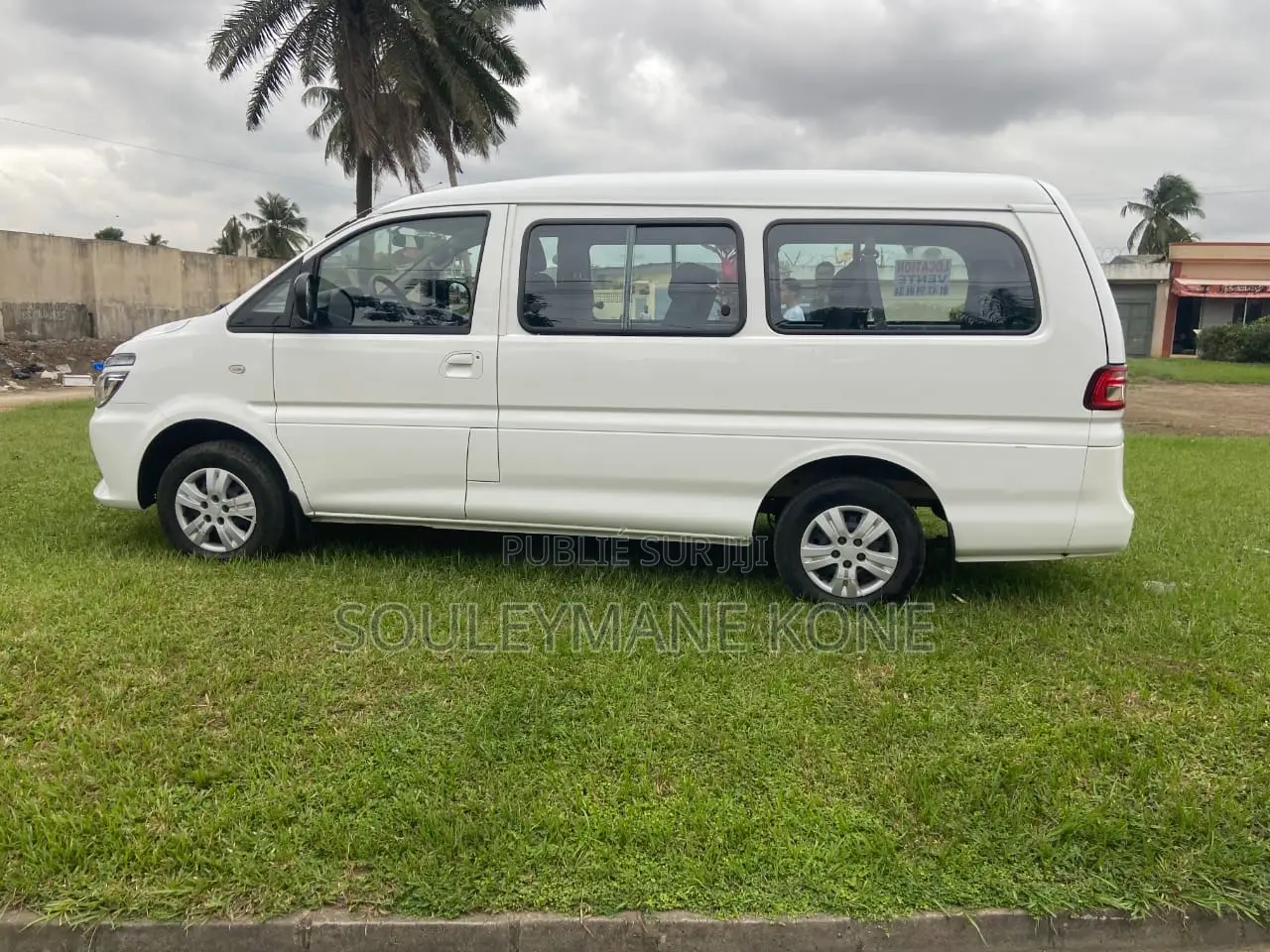 Dongfeng Captain 2024 Blanc