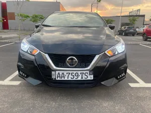 Nissan Versa 2022 Black