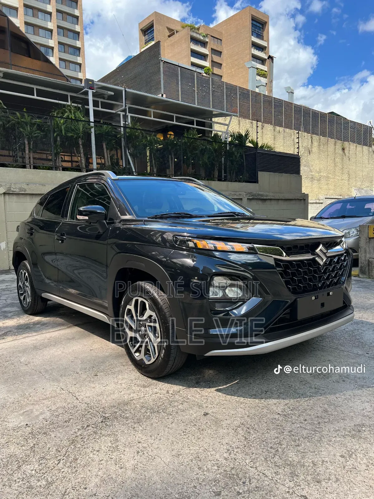 Suzuki Fronx 2025 Black