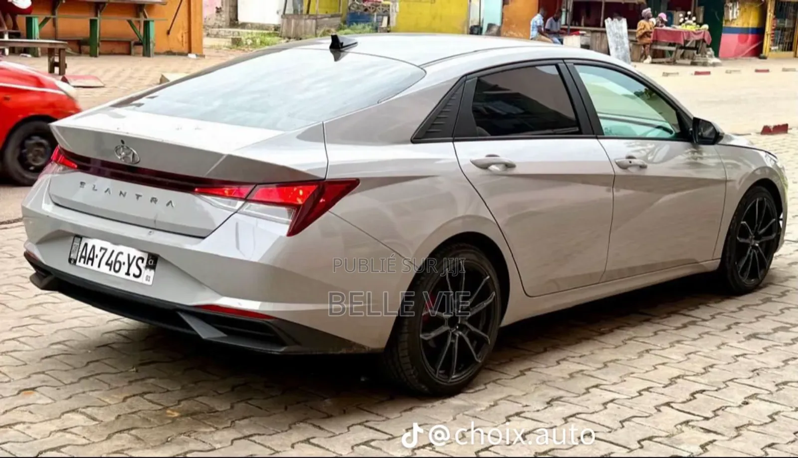 Hyundai Elantra 2022 Beige