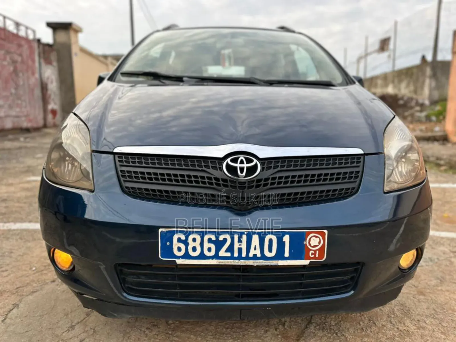 Toyota Verso 2009 Bleu