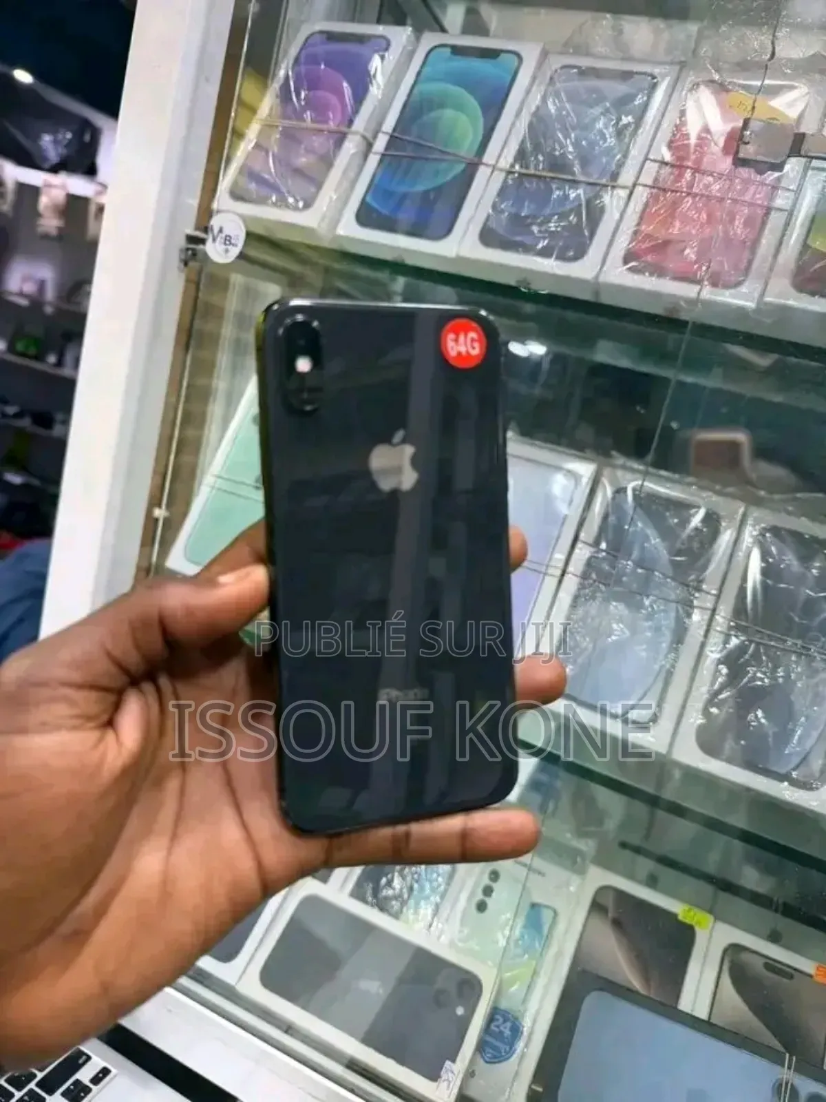 Neuf Apple iPhone XS 64 GB Noir