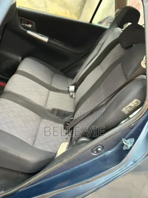 Toyota Verso 2009 Bleu