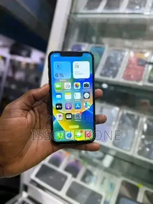 Neuf Apple iPhone XS 64 GB Noir