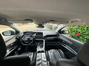 Peugeot 3008 2018 Black