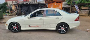 Mercedes-Benz C200 2004 Blanc