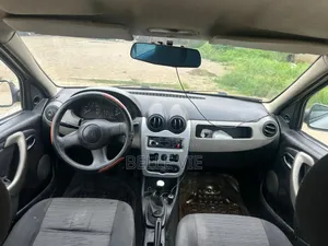 Renault Logan 2008 Beige