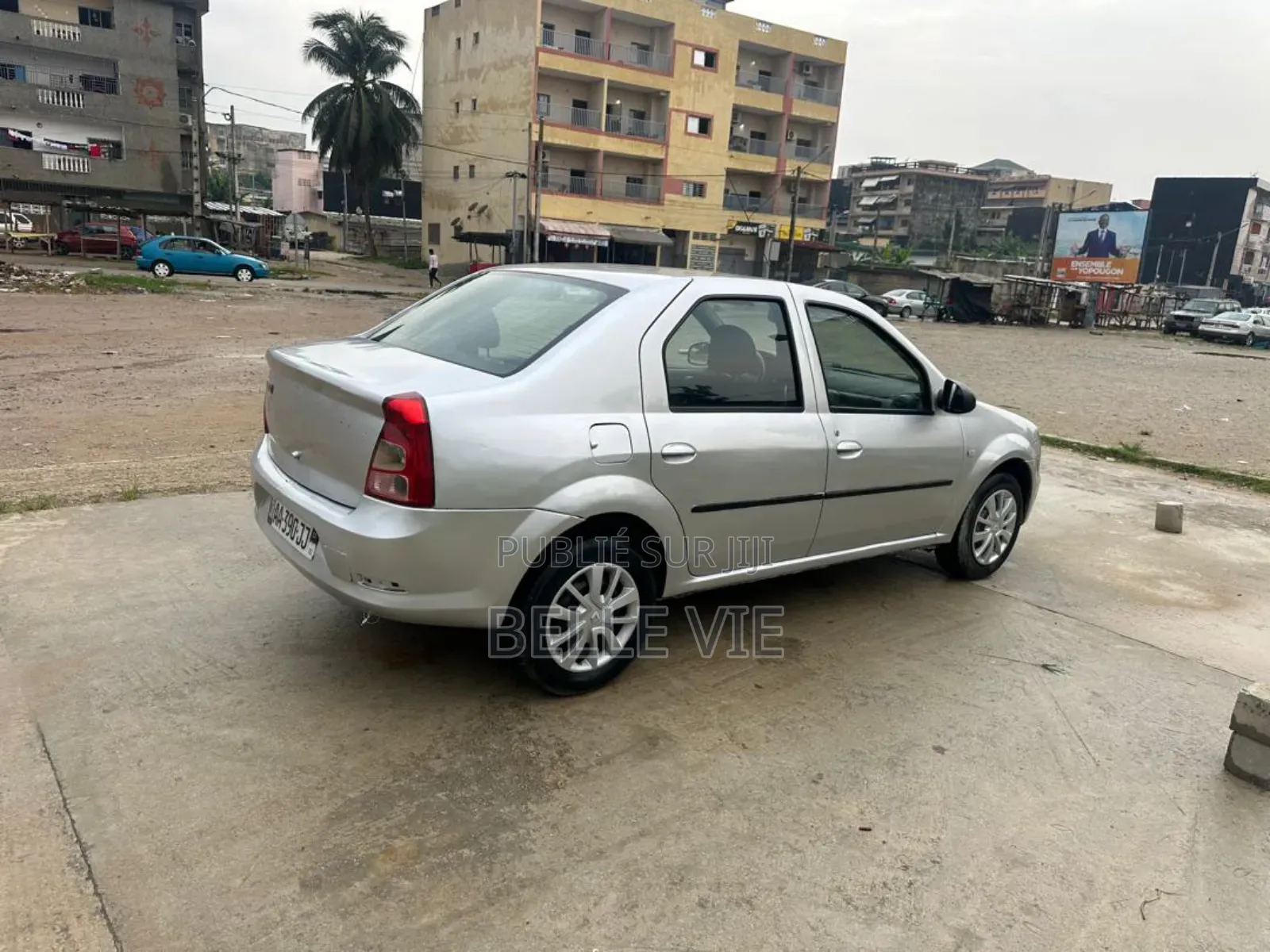 Renault Logan 2008 Beige