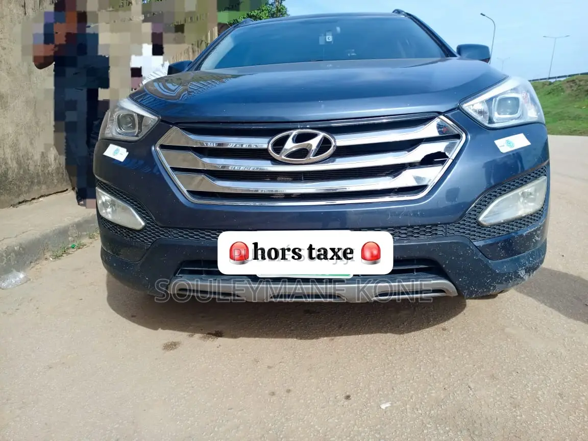 Hyundai Santa Fe 2015 Black