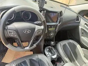 Hyundai Santa Fe 2015 Black