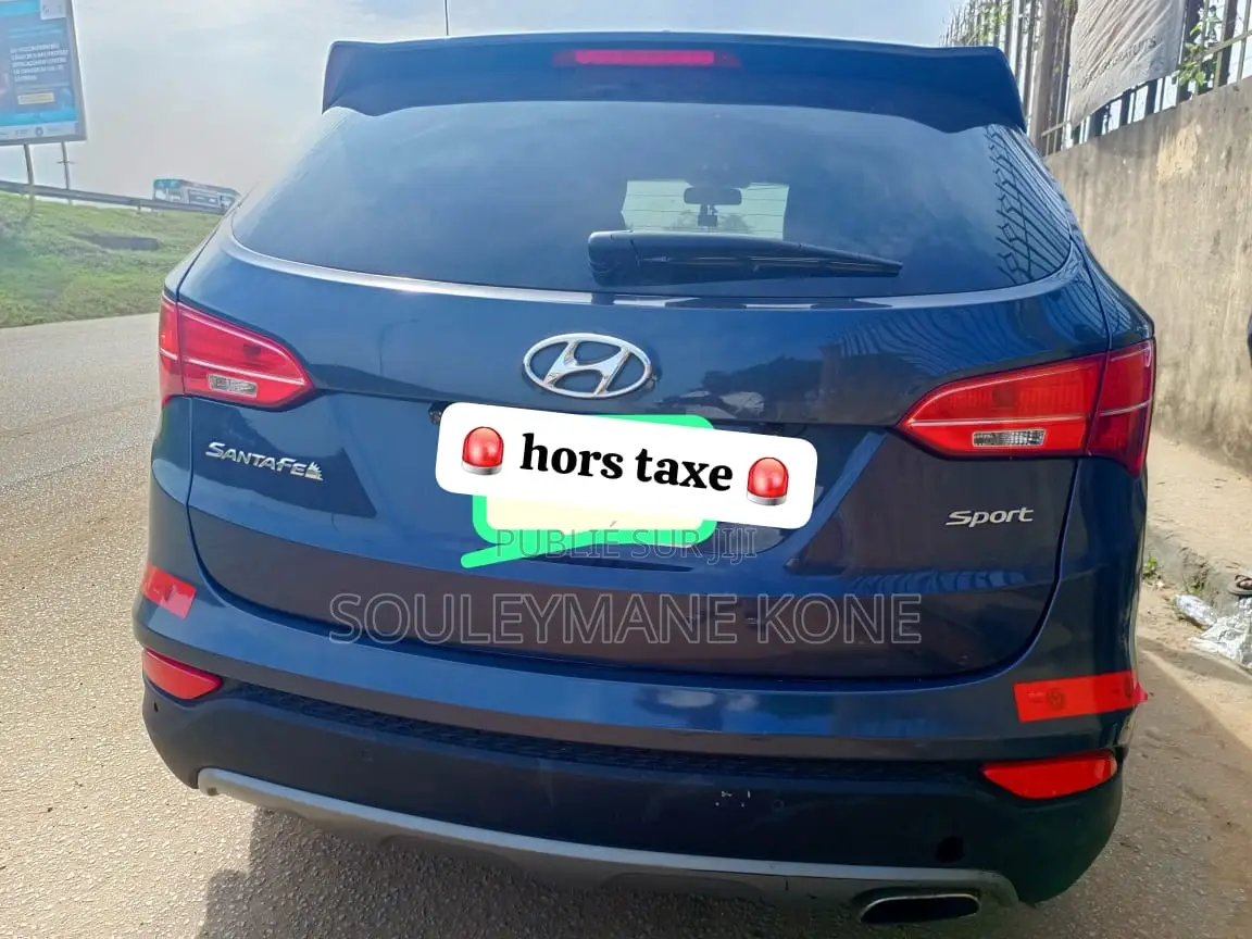 Hyundai Santa Fe 2015 Black