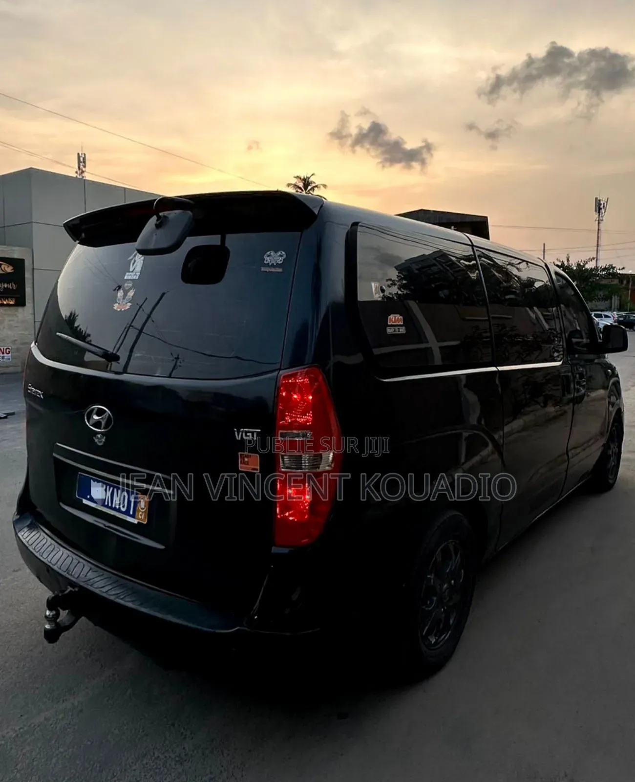 Hyundai Starex 2015 Black