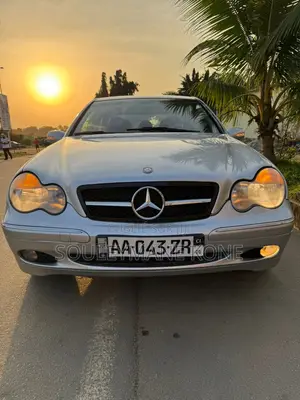 Mercedes-Benz C200 2003 Gris