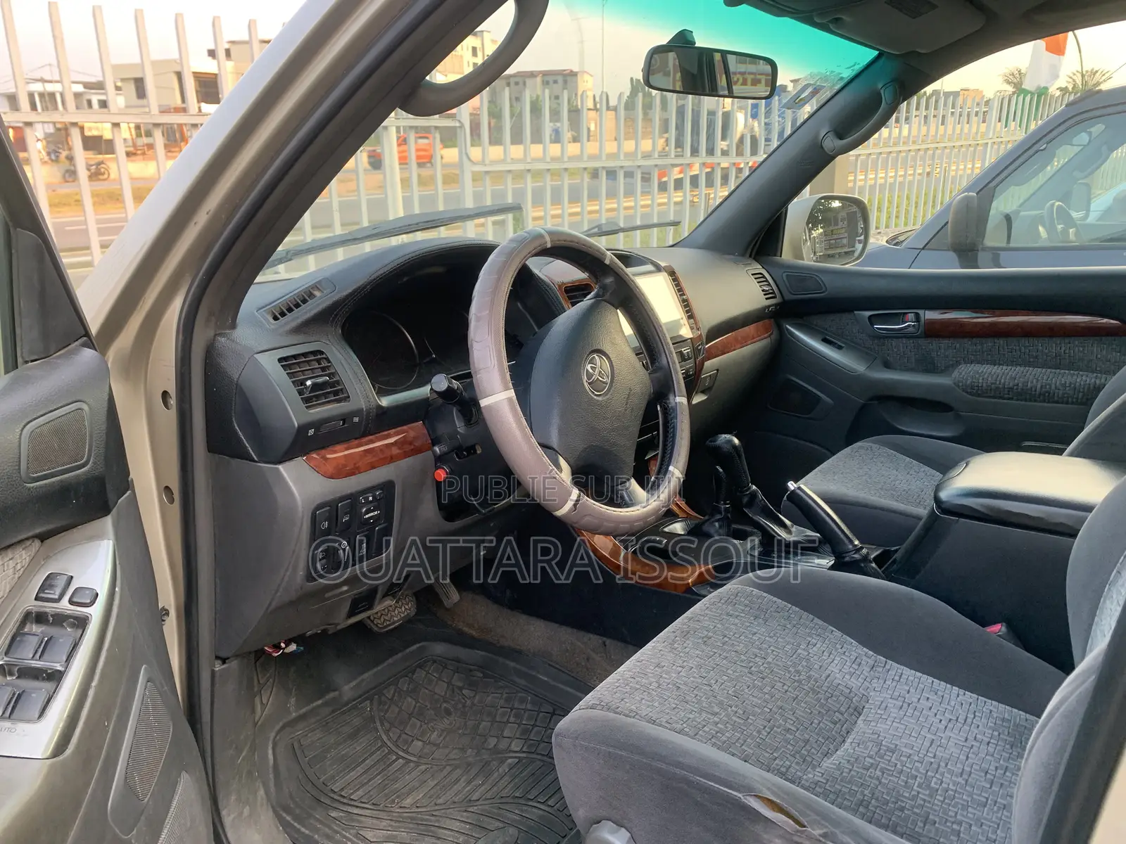 Toyota Land Cruiser Prado 2.7 i 2010 Gris