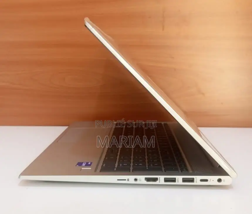 New Ordinateur Portable HP ProBook 450 G8 16GB Intel Core I5 SSD 512GB