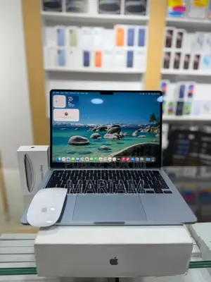 New Apple MacBook Air 2025 M4 13-Inch 16GB Apple M4 SSD 256GB